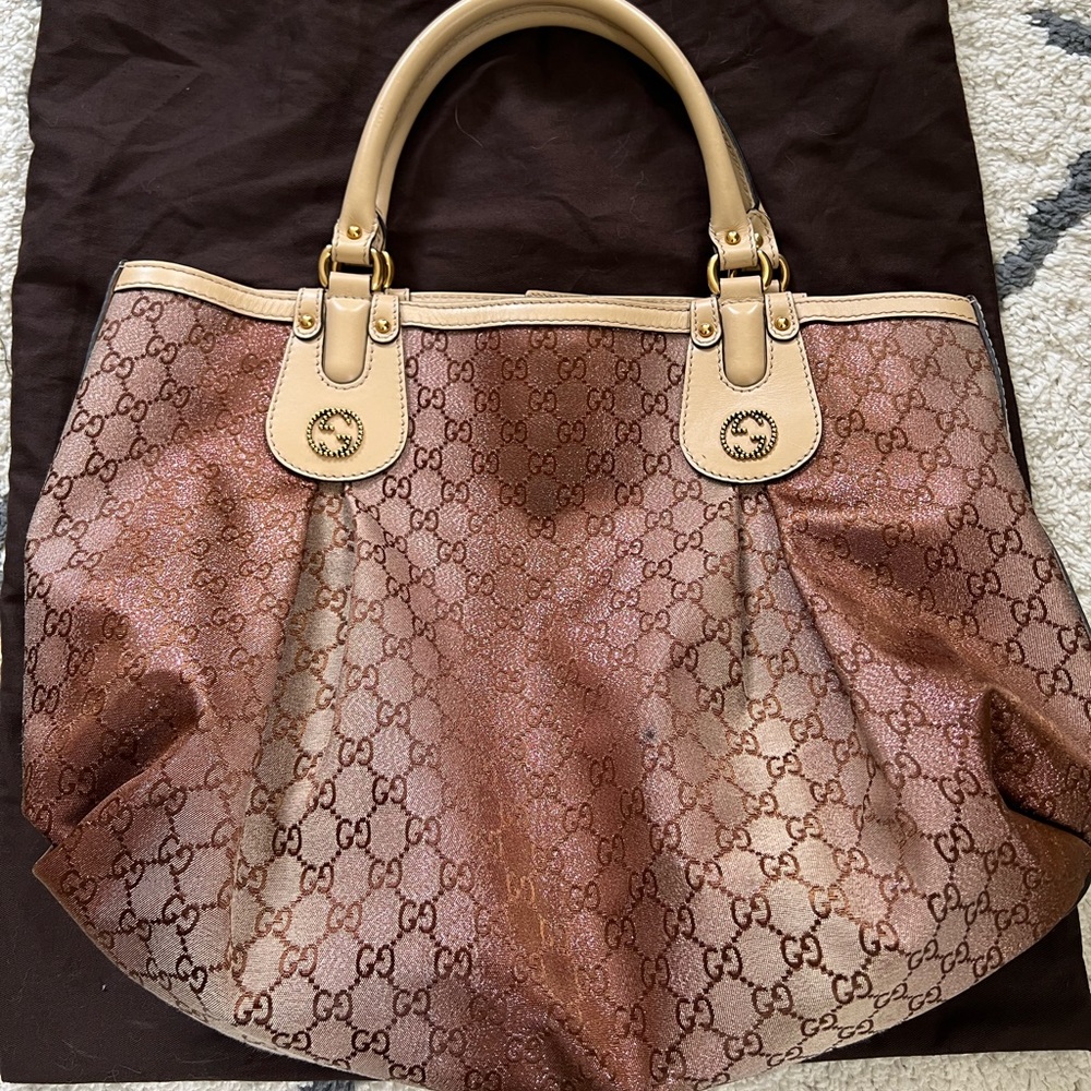 Gucci rose gold monochrome shoulder bag